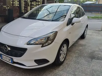 Usata Opel Corsa 69 CV (50 kW) 2015 Bianco Utilitaria