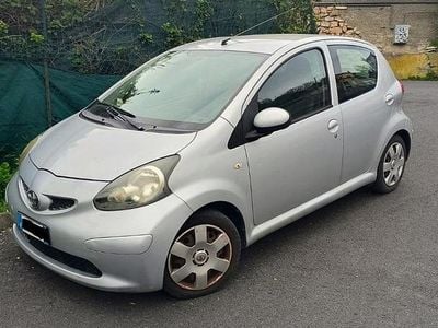 Usata Toyota Aygo 2006 Grigio Utilitaria