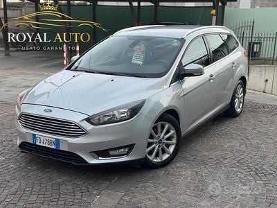 Usata Ford Focus Titanium 120 CV (88 kW) 2016 Grigio Station wagon