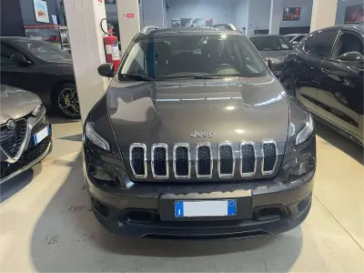 Usata Jeep Cherokee Longitude 140 CV (102 kW) 2015 Grigio SUV