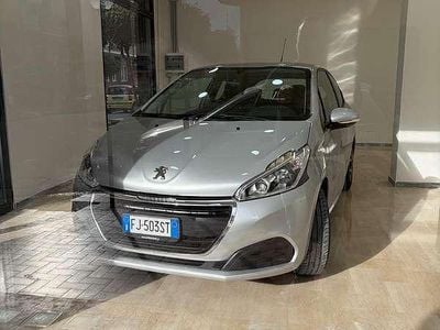 Usata Peugeot 208 Active 82 CV (60 kW) 2017 Utilitaria