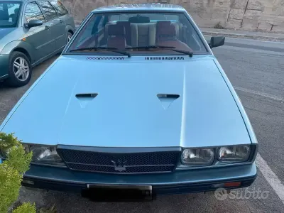 Begagnad Maserati Biturbo 223 HK (164 kW) 1987 Grå Sportkupé