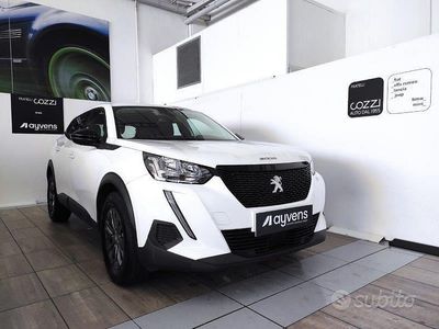 Usata Peugeot 2008 Active 110 CV (80 kW) 2022 Bianco SUV