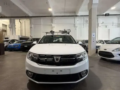 Usata Dacia Sandero Comfort 73 CV (53 kW) 2019 Bianco Berlina