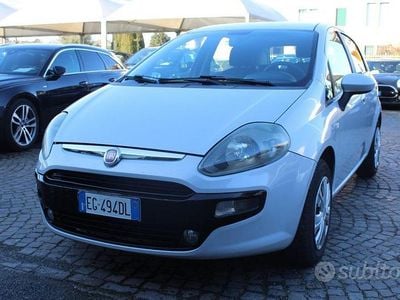 Usata Fiat Punto Evo Dynamic 69 CV (50 kW) 2011 Bianco Utilitaria