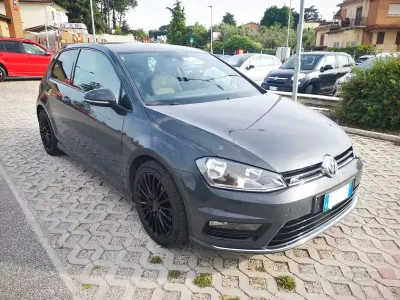 Usata VW Golf VII Edition 125 CV (91 kW) 2016 Grigio Berlina