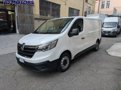 Usata Renault Trafic 110 CV (80 kW) 2024 Bianco