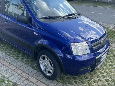 Usata Fiat Panda Climbing 60 CV (44 kW) 2008 Bluazzurro Utilitaria