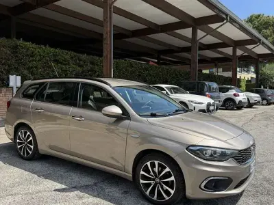 Usata Fiat Tipo Lounge 120 CV (88 kW) 2017 Other Station wagon