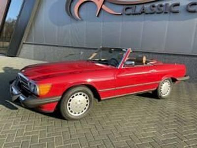 Usata Mercedes 560 230 CV (169 kW) 1987 Rosso Cabrio