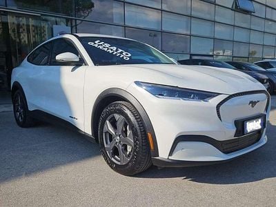 Usata Ford Mustang Mach-E Standard Range 100 kW (136 CV) 2021 Star white platinum SUV