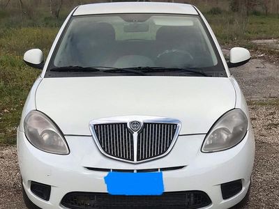 Usata Lancia Ypsilon 2010 Bianco Utilitaria
