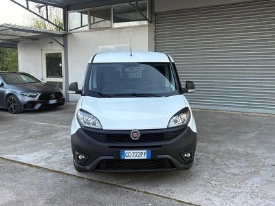 Usata Fiat Doblò Business 95 CV (69 kW) 2021 Bianco Monovolume