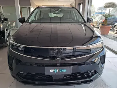 Usata Opel Grandland X 131 CV (96 kW) 2024 Nero SUV