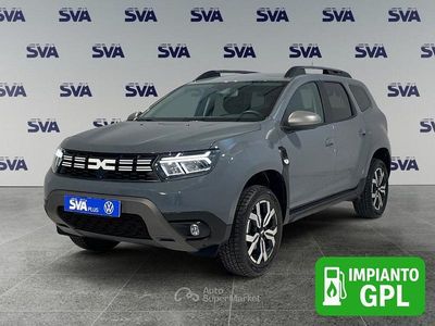 Usata Dacia Duster Journey 101 CV (74 kW) 2023 Gray SUV