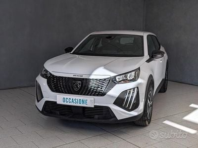 Usata Peugeot 2008 Active 137 CV (100 kW) 2023 Other SUV