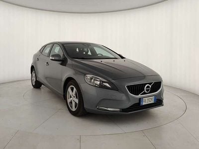 Usata Volvo V40 Business Edition 120 CV (88 kW) 2017 Grigio Station wagon