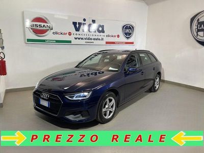 Usata Audi A4 Business 163 CV (119 kW) 2021 Blu / metallizzato Station wagon