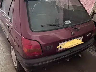 Usata Ford Fiesta 49 CV (36 kW) 1994 Utilitaria