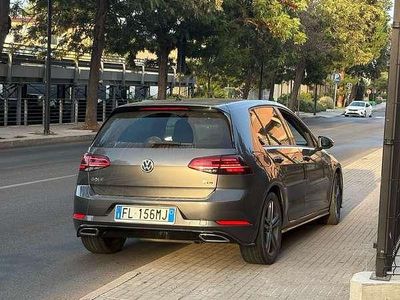 Usata VW Golf VII Sportline 116 CV (85 kW) 2017 Berlina
