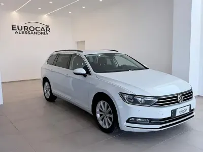 Usata VW Passat Business 120 CV (88 kW) 2018 Bianco Station wagon