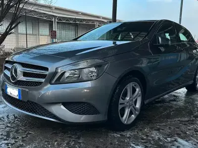 Usata Mercedes A180 109 CV (80 kW) 2012 Utilitaria