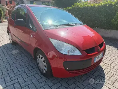Usata Mitsubishi Colt