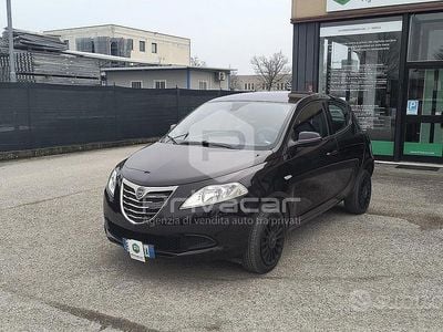 Usata Lancia Ypsilon 85 CV (62 kW) 2013 Utilitaria