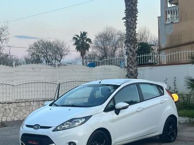 usata Ford Fiesta 1.4 5 porte Bz.- GPL Titanium