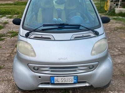 Usata Smart ForTwo Coupé 61 CV (44 kW) 2000 Grigio Coupé
