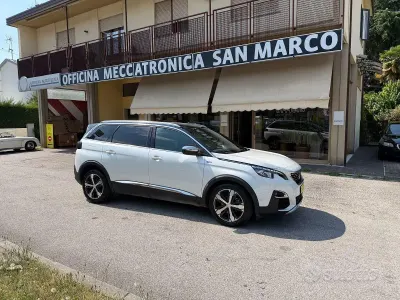 Usata Peugeot 5008