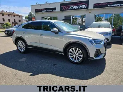 Usata Audi Q3 149 CV (109 kW) 2023 Argento SUV