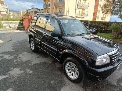Usata Suzuki Grand Vitara 109 CV (80 kW) 2005 Nero SUV