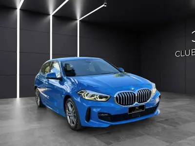 Usata BMW 116 M Sport 109 CV (80 kW) 2023 Blu estoril Utilitaria