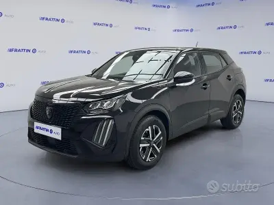 Usata Peugeot 2008 Style 145 CV (106 kW) 2025 Argento SUV