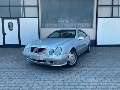 Usata Mercedes C200 Elegance 163 CV (119 kW) 2000 Grigio Berlina