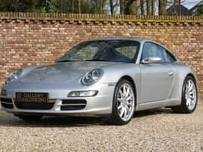 Usata Porsche 911 Carrera S 355 CV (261 kW) 2004 Grigio Coupé