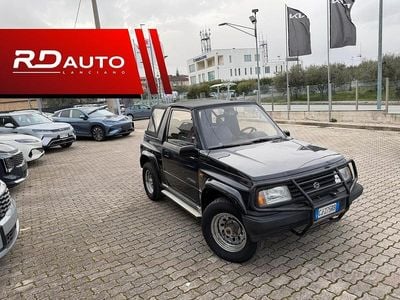 Usata Suzuki Vitara 74 CV (54 kW) 1994 Nero Cabrio