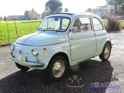 Usata Fiat 500 19 CV (13 kW) 1960 Blu Utilitaria