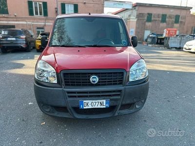Usata Fiat Doblò 2007 Rosso Monovolume
