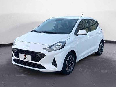 Usata Hyundai i10 67 CV (49 kW) 2023 Bianco Utilitaria