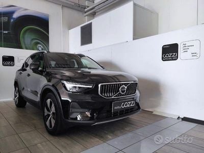 Usata Volvo XC40 Core 180 CV (132 kW) 2023 Nero SUV