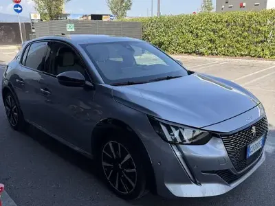 Usata Peugeot 208
