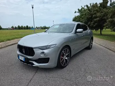 Usata Maserati Levante 430 CV (316 kW) 2018 Grigio SUV