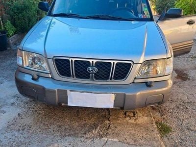 Usata Subaru Forester 2002 Grigio SUV