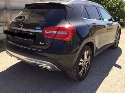 Mercedes GLA200