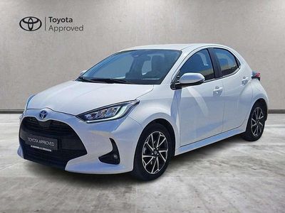 Usata Toyota Yaris Hybrid Trend 92 CV (67 kW) 2022 Bianco Berlina