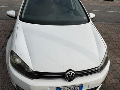 Usata VW Golf VI 122 CV (89 kW) 2009 Bianco Utilitaria