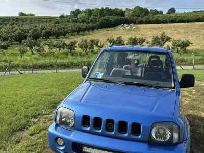 Usata Suzuki Jimny 82 CV (60 kW) 2002 Bluazzurro SUV