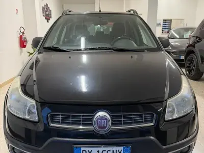 Usata Fiat Sedici Emotion 120 CV (88 kW) 2009 Nero SUV